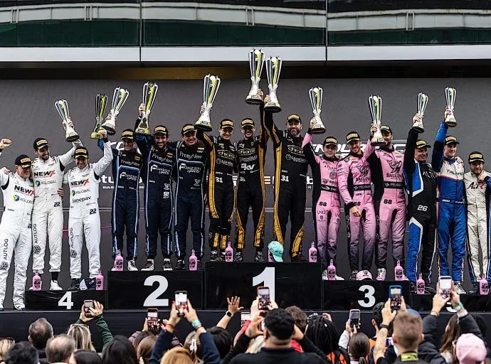 GFORCE SPORTS VENCE A PRIMEIRA NA TEMPORADA E EMBOLA CLASSIFICAÇÃO