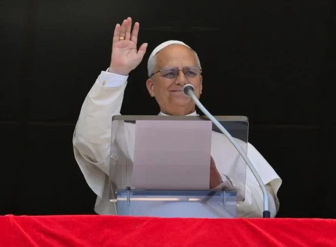 Papa destaca fraternidade e paz como destino da humanidade durante Regina Caeli