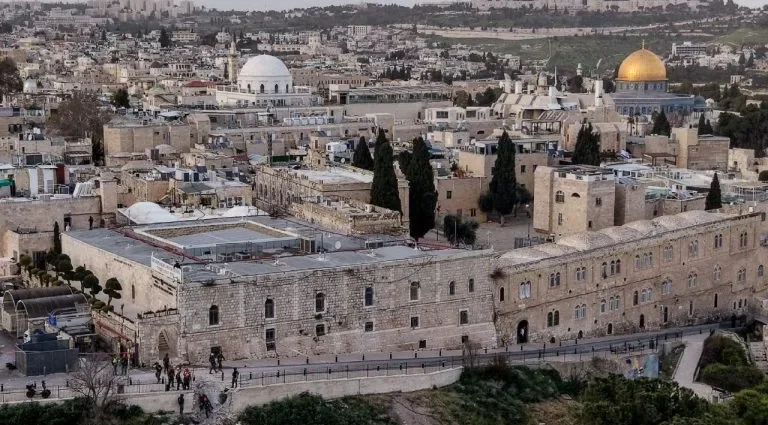 Homem é preso após ataque a religiosa em Jerusalém