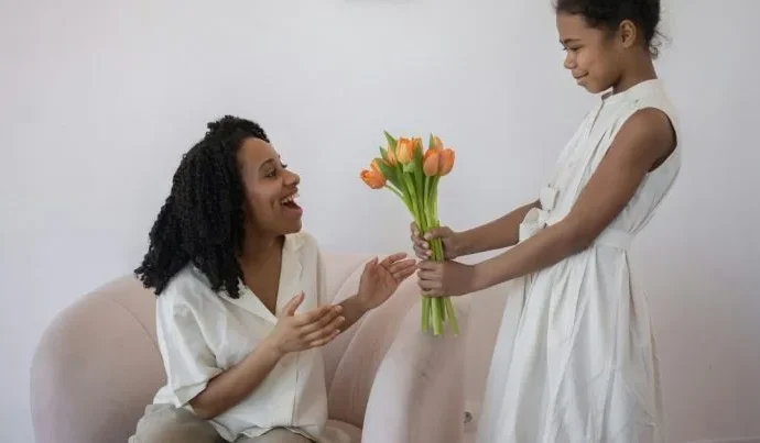Presentes do Dia das Mães: sugestões baseadas nos signos do zodíaco