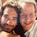 Humberto Carrão celebra aniversário do irmão em redes sociais