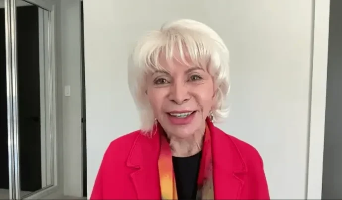 Isabel Allende reflete sobre a atemporalidade das emoções humanas em entrevista à CNN Brasil