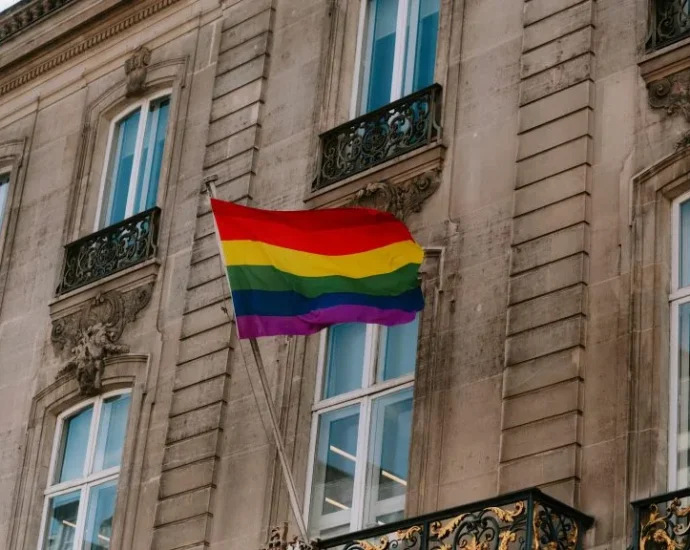 Segurança é prioridade para 72% dos LGBTQIA+ em encontros, revela pesquisa Segurança é prioridade para 72% dos LGBTQIA+ em encontros, revela pesquisa