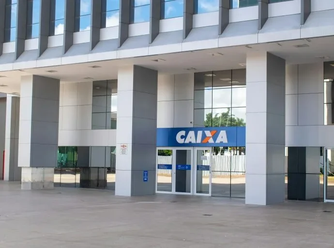 Concurso da Sefaz-CE oferece 100 vagas para Auditor-Fiscal com salários de R$ 16,1 mil