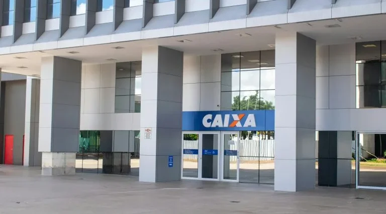 Concurso da Sefaz-CE oferece 100 vagas para Auditor-Fiscal com salários de R$ 16,1 mil Concurso da Sefaz-CE oferece 100 vagas para Auditor-Fiscal com salários de R$ 16,1 mil
