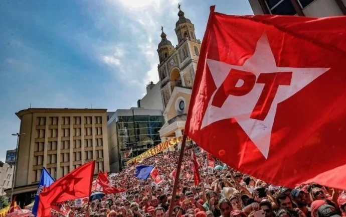 PT deve lançar 12 candidatos a governos estaduais em 2026