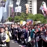 Sul-coreanos realizam manifestação em prol do Dia do Trabalho