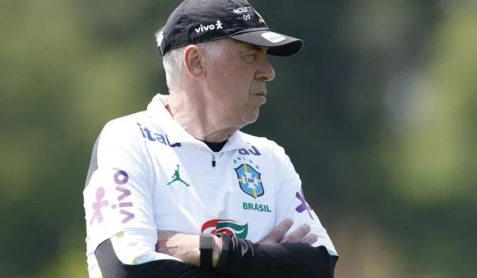 Seleção Brasileira Realiza Treino Leve Após Vitória; Lesão de Lucas Paquetá Confirmada