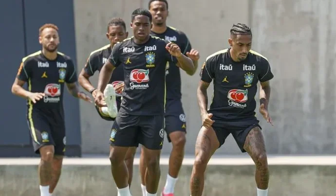 Atraso na programação da Seleção Brasileira devido a teste antidoping surpresa