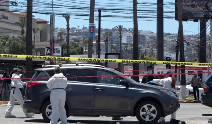 Corpo é encontrado em carro próximo ao local de treinamento da seleção iraniana no México Corpo é encontrado em carro próximo ao local de treinamento da seleção iraniana no México