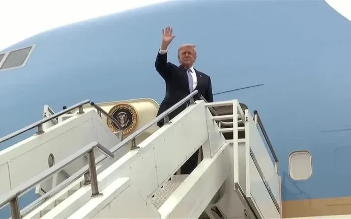 Trump classifica acordo com o Irã como ‘rendição incondicional’