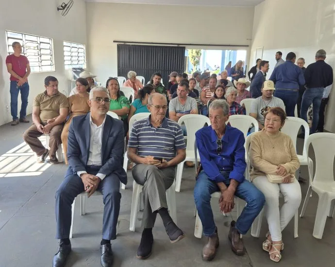 DIREITO À TERRA: APÓS 17 ANOS, 12 FAMÍLIAS DO ASSENTAMENTO CAFEEIRA ASSINAM ACORDO HISTÓRICO EM CASTILHO