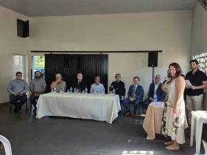 DIREITO À TERRA: APÓS 17 ANOS, 12 FAMÍLIAS DO ASSENTAMENTO CAFEEIRA ASSINAM ACORDO HISTÓRICO EM CASTILHO