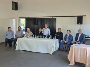 DIREITO À TERRA: APÓS 17 ANOS, 12 FAMÍLIAS DO ASSENTAMENTO CAFEEIRA ASSINAM ACORDO HISTÓRICO EM CASTILHO