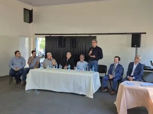 DIREITO À TERRA: APÓS 17 ANOS, 12 FAMÍLIAS DO ASSENTAMENTO CAFEEIRA ASSINAM ACORDO HISTÓRICO EM CASTILHO