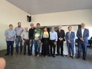 DIREITO À TERRA: APÓS 17 ANOS, 12 FAMÍLIAS DO ASSENTAMENTO CAFEEIRA ASSINAM ACORDO HISTÓRICO EM CASTILHO