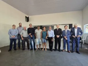 DIREITO À TERRA: APÓS 17 ANOS, 12 FAMÍLIAS DO ASSENTAMENTO CAFEEIRA ASSINAM ACORDO HISTÓRICO EM CASTILHO
