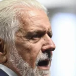 Jaques Wagner enfrenta incertezas na liderança do governo e mira reeleição no Senado