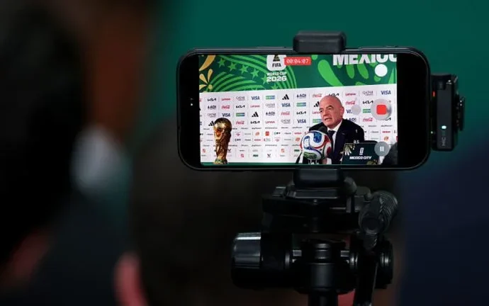 A Mídia Esportiva e o Mundial da FIFA: Uma Relação Conturbada