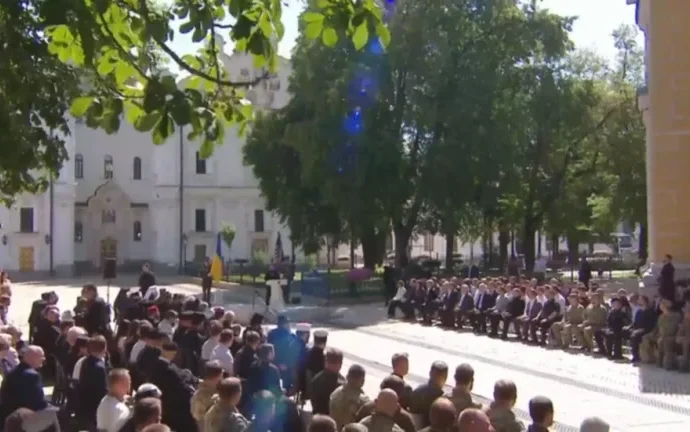 Ucrânia homenageia Ivan Mazepa com monumento em Kiev
