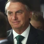Bolsonaro Presta Depoimento Sobre Arma Apreendida em Blitz