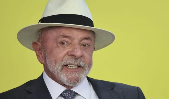 Lula se reúne com aliados em São Paulo para definir chapa petista