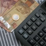 Brasil cai no ranking de competitividade e enfrenta desafios para atrair investimentos