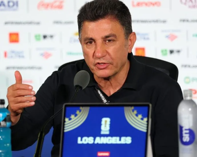 DIFICULDADES ENFRENTADAS PELA SELEÇÃO DO IRÃ NA COPA DO MUNDO
