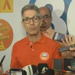 Zema é Desconvidado de Evento do Novo em SC Após Críticas a Flávio Bolsonaro