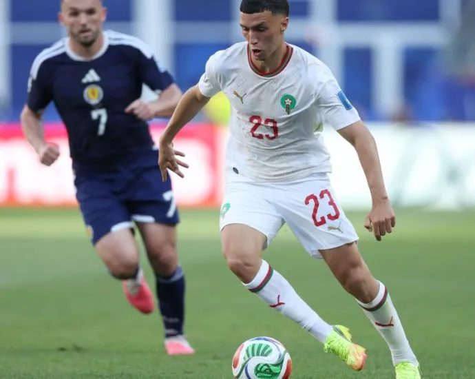 MARROCOS DERROTA A ESCÓCIA POR 1 A 0 NA COPA DO MUNDO