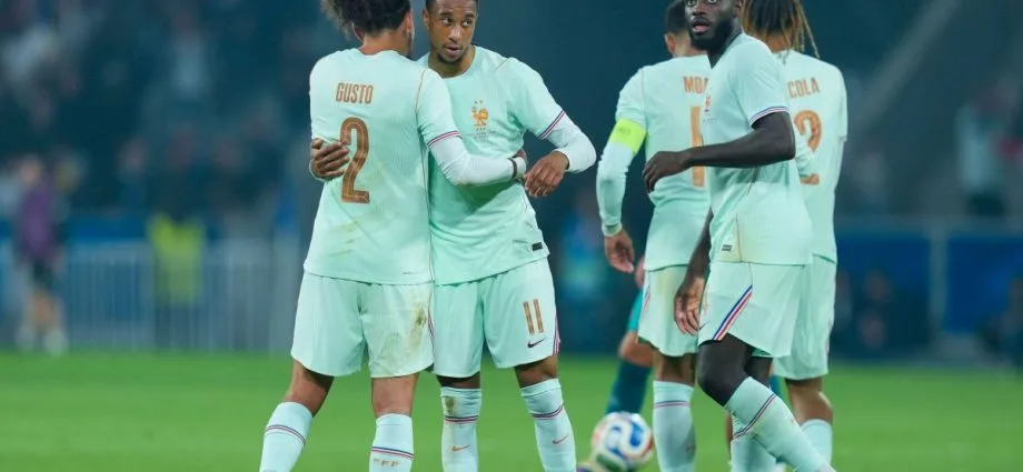 SELEÇÃO DA FRANÇA VALE 60 VEZES MAIS QUE A DO IRAQUE, APONTA LEVANTAMENTO SELEÇÃO DA FRANÇA VALE 60 VEZES MAIS QUE A DO IRAQUE, APONTA LEVANTAMENTO