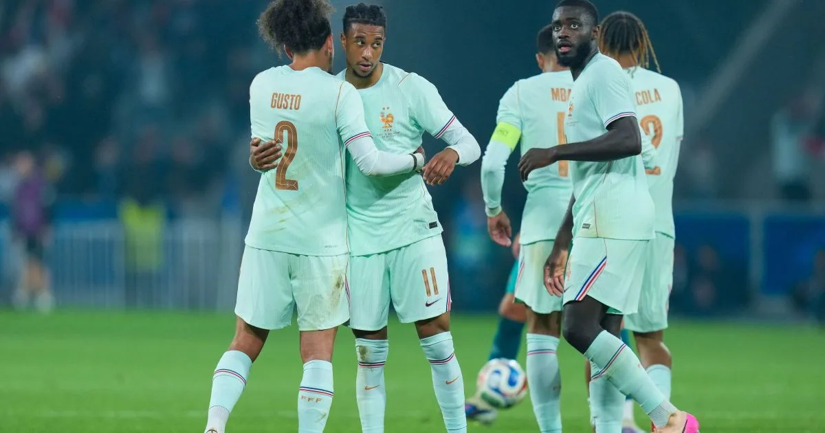 SELEÇÃO DA FRANÇA VALE 60 VEZES MAIS QUE A DO IRAQUE, APONTA LEVANTAMENTO