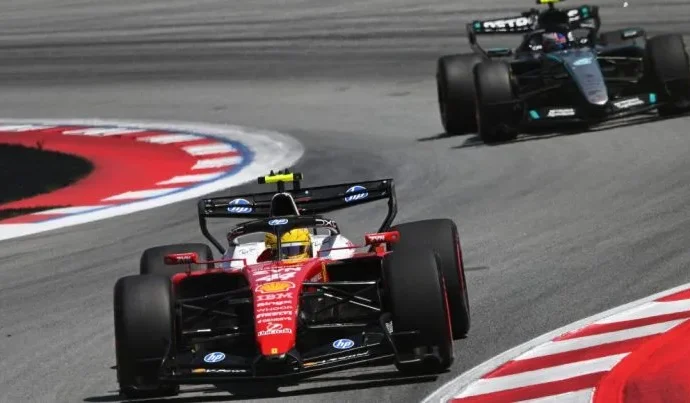 Hamilton conquista vitória histórica no GP de Barcelona-Catalunha
