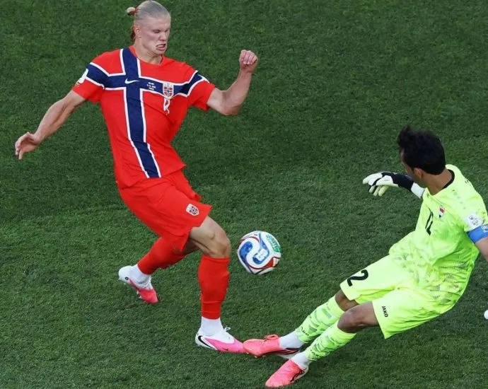 COMETA HAALAND MARCA PRIMEIROS GOLS EM COPAS COM VELOCIDADE COMETA HAALAND MARCA PRIMEIROS GOLS EM COPAS COM VELOCIDADE