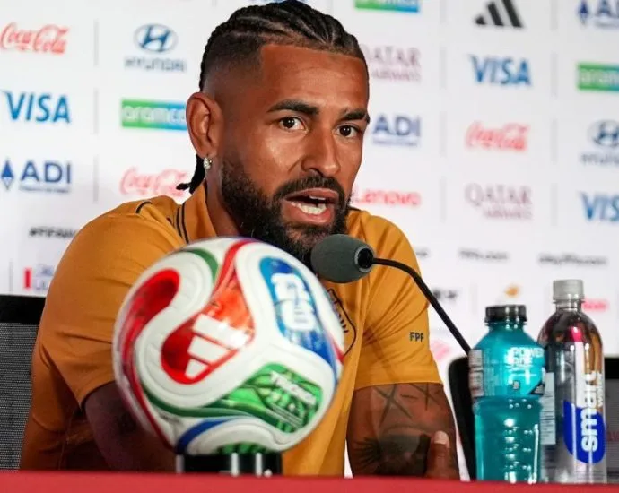 CAPITÃO DO PANAMÁ AFIRMA: NÃO VIMOS À COPA APENAS PARA PARTICIPAR CAPITÃO DO PANAMÁ AFIRMA: NÃO VIMOS À COPA APENAS PARA PARTICIPAR