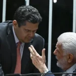 Davi Alcolumbre apoia Jaques Wagner após operação da PF