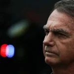 Ministro Moraes analisa possível alteração na prisão domiciliar de Bolsonaro após manifestação da PGR