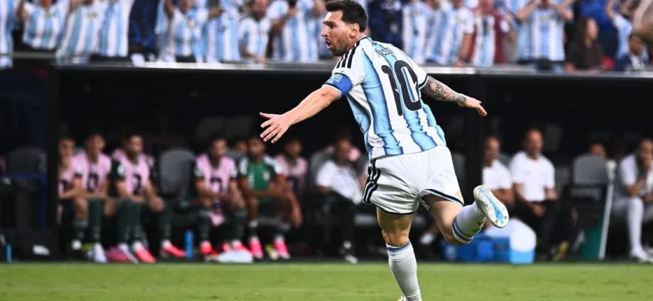 COPA: VEJA OS GOLS DE MESSI E MELHORES MOMENTOS DE ARGENTINA 3 X 0 ARGÉLIA
