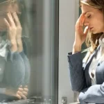 Estudo revela que 44% dos líderes brasileiros enfrentam alta pressão no trabalho