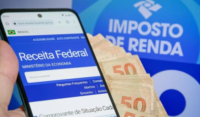 Receita Federal paga segundo lote de restituição do Imposto de Renda 2026