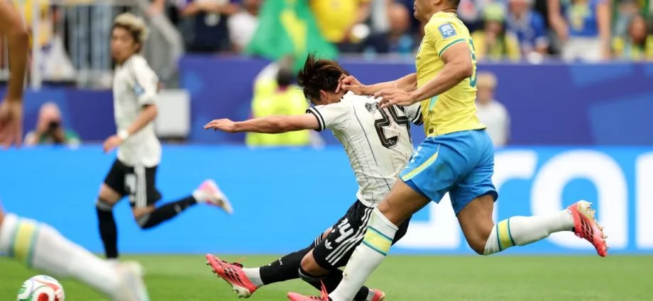 KAISHU SANO MARCA GOL E ABRE O PLACAR PARA O JAPÃO CONTRA O BRASIL