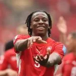 SUÍÇA VENCE CANADÁ POR 2 A 1 E CLASSIFICA NA COPA DO MUNDO