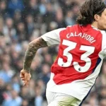 Lateral italiano é flagrado em roda de samba no Rio após eliminação da Copa do Mundo