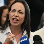 Maria Corina Machado pretende retornar à Venezuela após terremotos devastadores