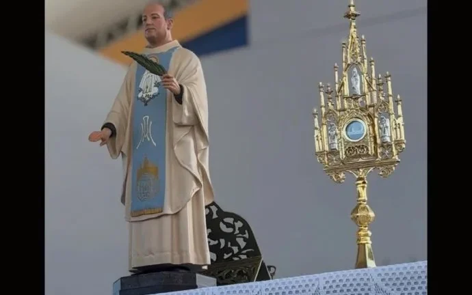 Papa destaca beatificação do padre Nazareno Lanciotti durante Angelus