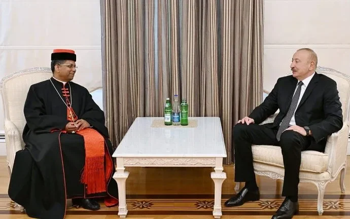 Cardeal promove diálogo inter-religioso no Azerbaijão