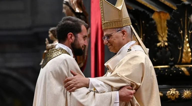 Papa convoca sacerdotes a renovarem compromisso com o Coração de Cristo