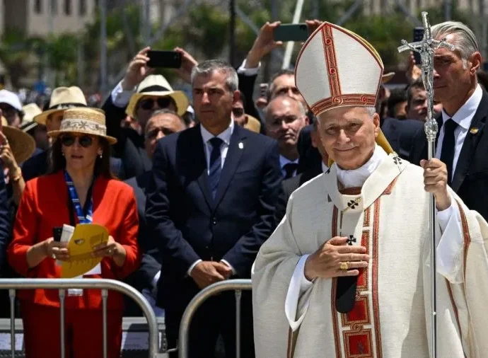 Leão XIV destaca o amor divino em celebração na Ilha de Tenerife