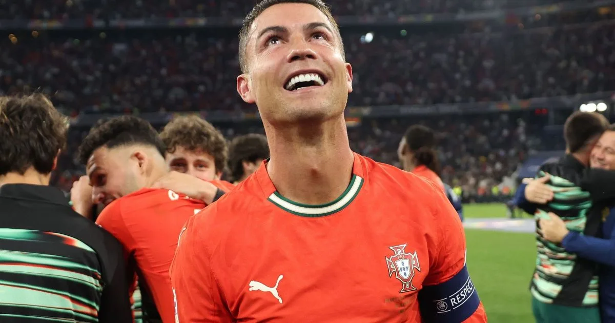 CRISTIANO RONALDO VEJO PORTUGAL FORTE EM SUA SEXTA COPA DO MUNDO