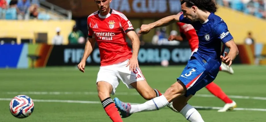 COPA: RELEMBRE JOGO DO MUNDIAL DE CLUBES QUE FOI PARALISADO